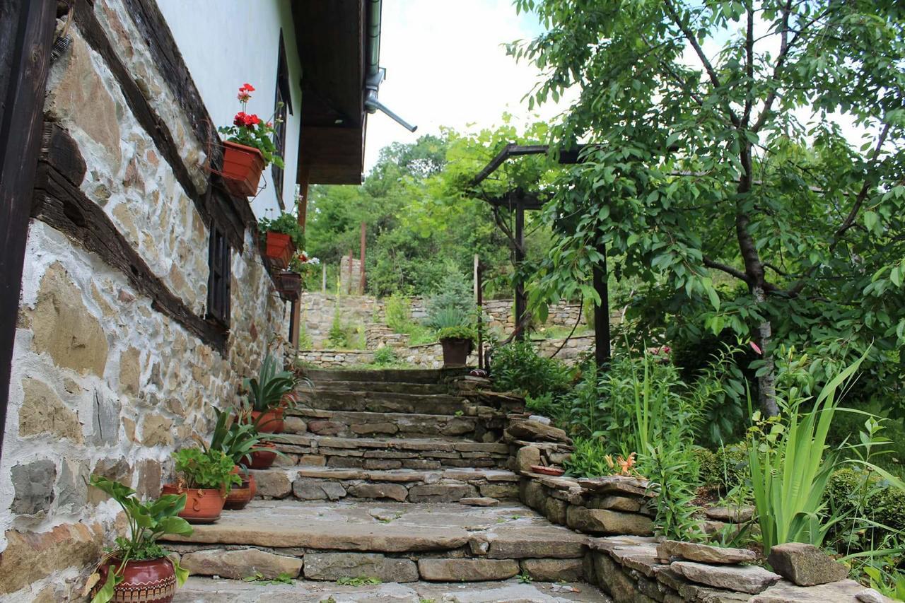 Къща За Гости Ножери Tryavna Exterior photo